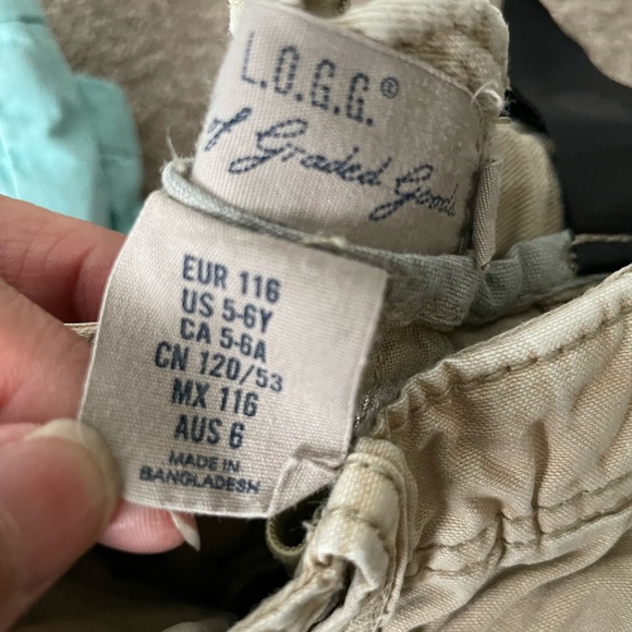 H&M Boys Shorts - Picture 2 of 5